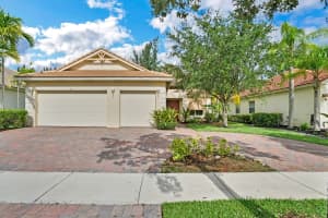 119  Palm Beach Plantation Boulevard, West Palm Beach, FL 33411 Sold 11/17/22