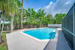 10791 SW 10th Place, Davie, FL 33324 Sold 11/18/22