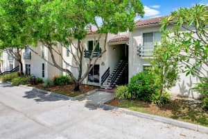 5262 NE 6th Avenue   H18, Oakland Park, FL 33334 Sold 10/07/22