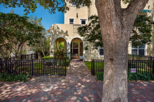 3692  Historic Lane, West Palm Beach, FL 33405 Sold 09/13/22