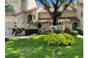5631  Coach House Circle   B, Boca Raton, FL 33486 Sold 09/16/22