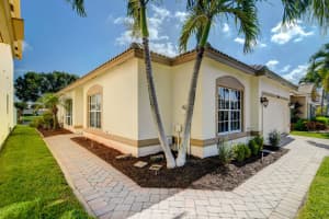 7698 Colony Lake Dr, Boynton Beach, FL 33436, Sold 10/07/22