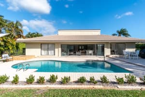 592  Pine Lake Drive, Delray Beach, FL 33445 Sold 10/07/22