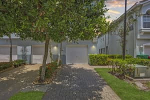 3085  Laurel Ridge Circle, Riviera Beach, FL 33404 Sold 09/15/22