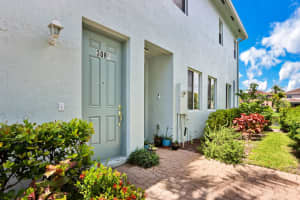 3085  Laurel Ridge Circle, Riviera Beach, FL 33404 Sold 09/15/22