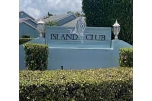 3843  Island Club Circle  E, Lake Worth Beach, FL 33462 Sold 09/27/22