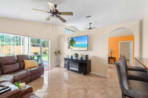 7188 Chesapeake Cir, Boynton Beach, FL 33436, Sold 08/26/22