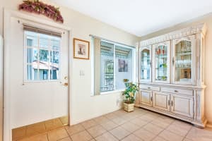 320  Pine Ridge Circle   D-2, Green Acres, FL 33463 Sold 09/15/22