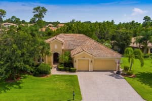 2296 NW Diamond Creek Way, Jensen Beach, FL 34957 Sold 09/19/22