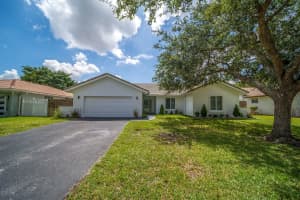 585 NW 113th Terrace, Coral Springs, FL 33071 Sold 02/01/23