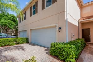 6423  Azura Lake Road, Lake Worth Beach, FL 33463 Sold 08/18/22