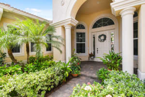 126  Sonata Drive, Jupiter, FL 33478 Sold 11/10/22