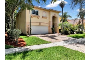 326  Gazetta Way, West Palm Beach, FL 33413 Sold 07/18/23