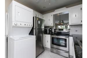 8779  Belle Aire Drive   242, Boca Raton, FL 33433 Sold 09/16/22