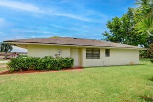 5258  Mendoza Street, West Palm Beach, FL 33415 Sold 08/24/22