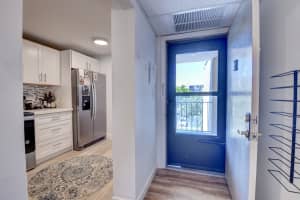 11  Royal Palm Way   303, Boca Raton, FL 33432 Sold 09/30/22