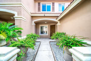 8051  Big Pine Way, Riviera Beach, FL 33407 Sold 08/15/22
