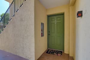 123  Yacht Club Way   105, Hypoluxo, FL 33462 Sold 08/11/22