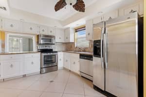 1 Harbourside Dr, Delray Beach, FL 33483, Sold 01/05/23