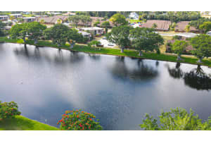 623  Springdale Circle, Palm Springs, FL 33461 Sold 08/05/22
