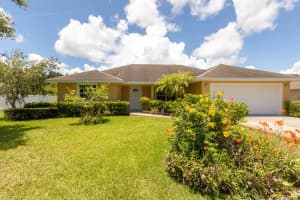 4807  51st Court, Vero Beach, FL 32967 Sold 08/30/22