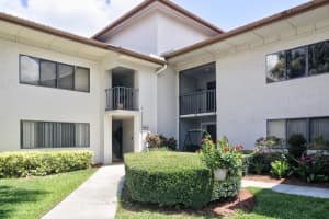 3500  Twin Lakes Terrace   204, Fort Pierce, FL 34951 Sold 09/30/22