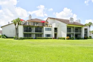 3500  Twin Lakes Terrace   204, Fort Pierce, FL 34951 Sold 09/30/22