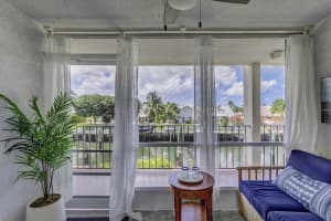 109  Paradise Harbour Boulevard   212, North Palm Beach, FL 33408 Sold 09/22/22