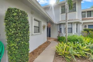 624 N Deer Creek North Shore Drive  N, Deerfield Beach, FL 33442 Sold 09/15/22