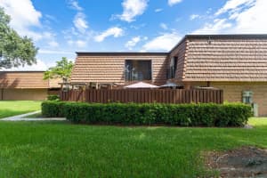 2204  22nd Lane, Green Acres, FL 33463 Sold 09/22/22