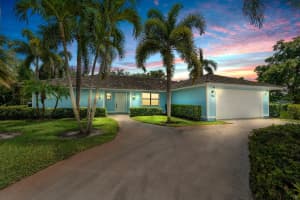 2954 SE Fairway   W, Stuart, FL 34997 Sold 11/18/22