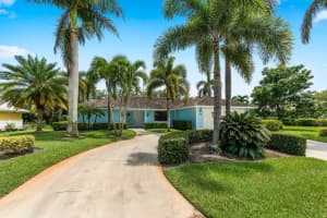 2954 SE Fairway   W, Stuart, FL 34997 Sold 11/18/22