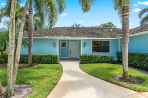 2954 SE Fairway   W, Stuart, FL 34997 Sold 11/18/22