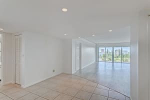 801 Lake Shore Dr, Lake Park, FL 33403, Sold 11/11/22