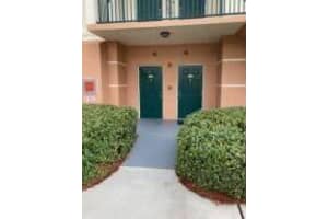 1102  Myrtlewood Circle  E, Palm Beach Gardens, FL 33418 Sold 09/29/22