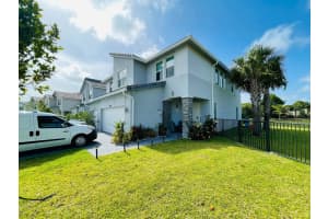 4370  Veleiros Avenue, Deerfield Beach, FL 33064 Sold 09/23/22