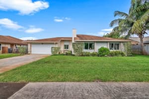 1341  Woodcrest Road  W, West Palm Beach, FL 33417 Sold 08/12/22