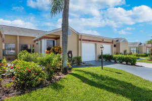 4580  Grand Cypress Road   48, West Palm Beach, FL 33417 Sold 09/07/22