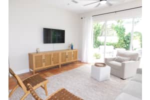 304 S Hampton Dr, Jupiter, FL 33458, Sold 08/24/22