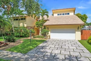 4177 NW 28th Way, Boca Raton, FL 33434 Sold 08/25/22