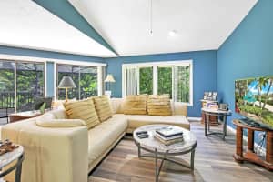 5218 SE Schooner Oaks Way Way, Stuart, FL 34997 Sold 09/07/22