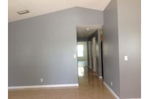 925  10th Street, West Palm Beach, FL 33401 Sold 03/01/23