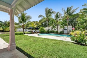 736  Sunset Road, West Palm Beach, FL 33401 Sold 10/06/22
