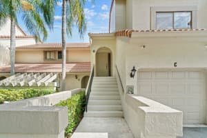 5690  Coach House Circle   G, Boca Raton, FL 33486 Sold 08/31/22