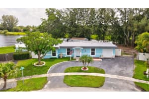 6605 NW 80th Court, Tamarac, FL 33321 Sold 09/16/22