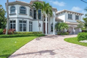 932 Allamanda Dr, Delray Beach, FL 33483, Sold 11/23/22