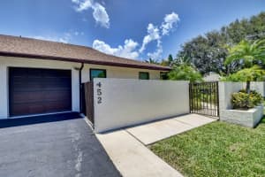 452 SW 28th Avenue, Delray Beach, FL 33445 Sold 11/15/22
