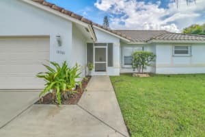 10561  Paso Fino Drive, Wellington, FL 33449 Sold 10/06/22
