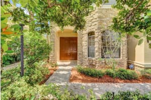 3498  Collonade Drive, Wellington, FL 33449 Sold 10/07/22
