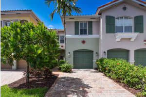 192  Las Brisas Circle, Hypoluxo, FL 33462 Sold 09/23/22